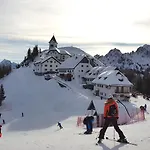 La Tana Del Lupo *